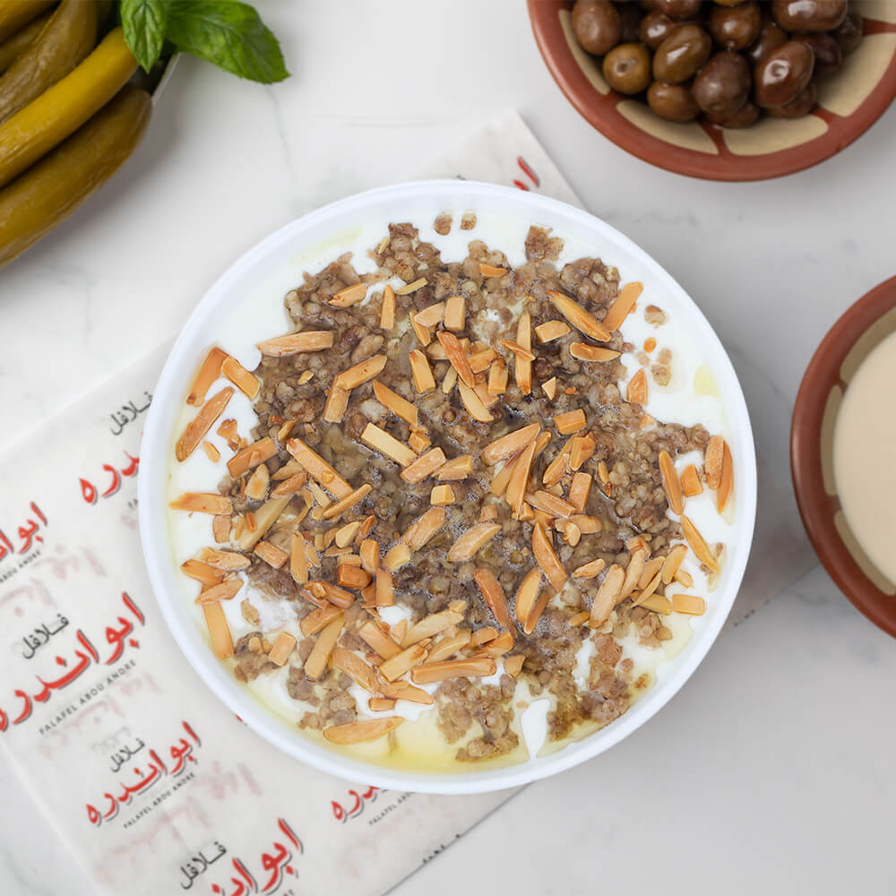 Lebanese Fattet Qawarma plate - Falafel Abou amdre